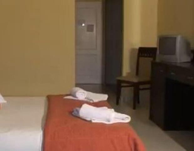 Hotel Denny'S Inn Alimos ภายนอก รูปภาพ
